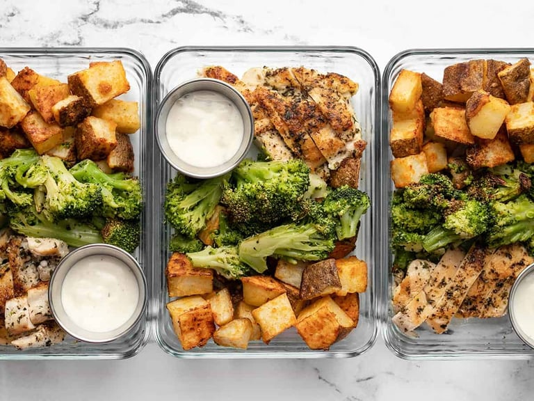 Ranch-Chicken-Meal-Prep-lined-up
